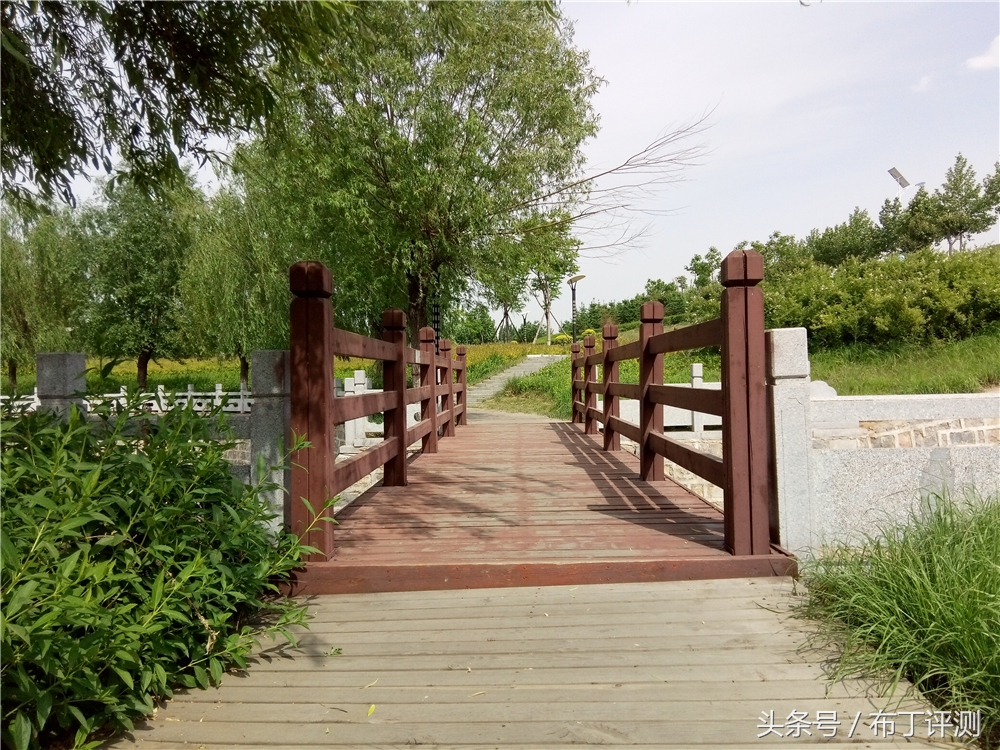 裸眼真能体验震撼出屏？这款裸眼3D手机告诉你答案！