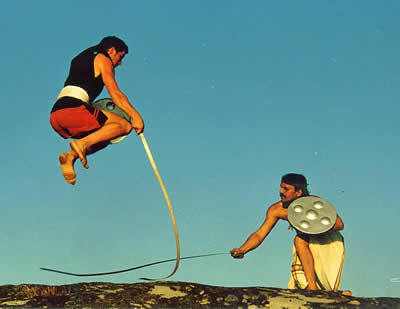 世界奇葩防身武器,世界上奇葩的武器