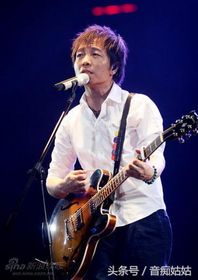 音乐故事：天后的《执着》其实是妻子对丈夫的相濡以沫