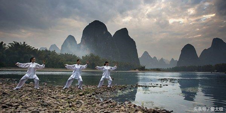 太极拳如何运用好“腰”，这些都是秘传，仔细看就好！