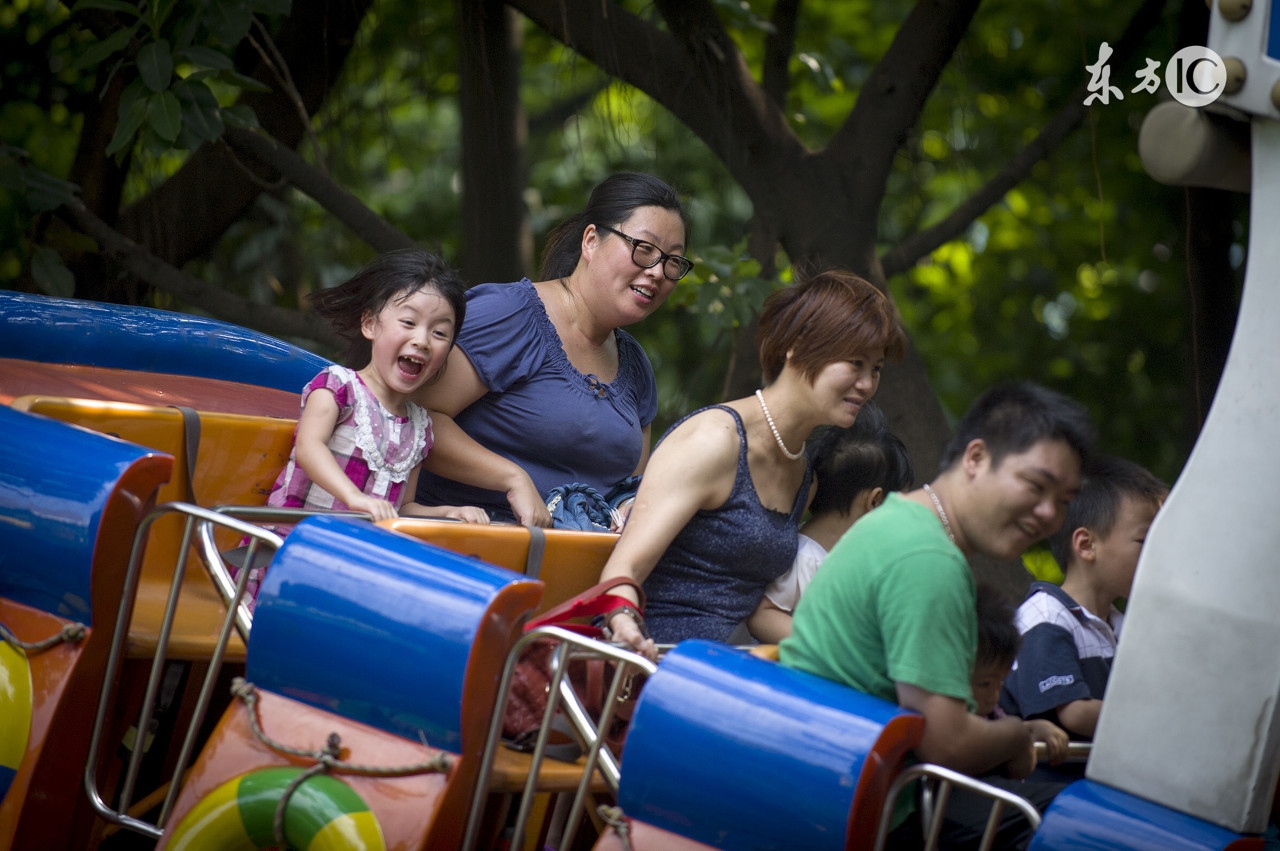 第十九期:三岁小孩在儿童乐园被惊吓到,父母居然这样对孩子