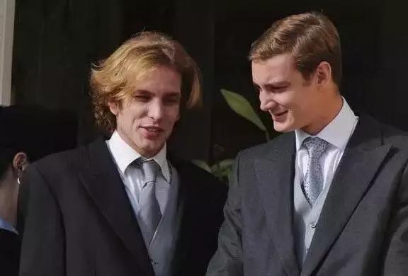 三百年爱情诅咒终结者，那个欧洲最帅王子最后娶了谁？