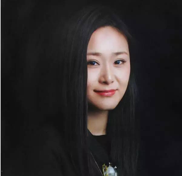 最强设计师销量卖不过广州抄版小贴牌