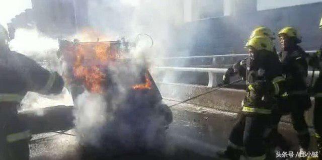 新能源汽车知豆自燃,知豆汽车测评