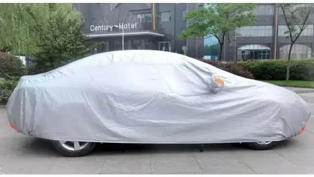 劳斯莱斯雨伞优惠,劳斯莱斯的雨伞是不是价值十万