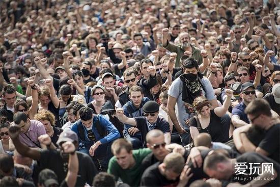 v社和g胖的关系,g胖和v社合影