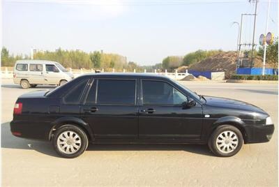 此车被视为史上最低调,明明是轿车,偏偏有人说它是辆SUV