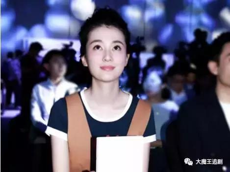 关关乔欣现实版曲筱绡,曲筱绡关关