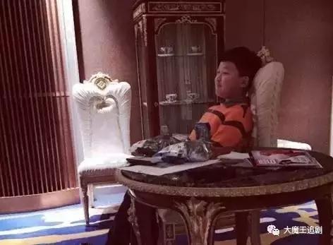 关关乔欣现实版曲筱绡,曲筱绡关关