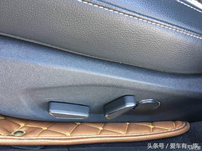 4s店的接待员,4s店接待员