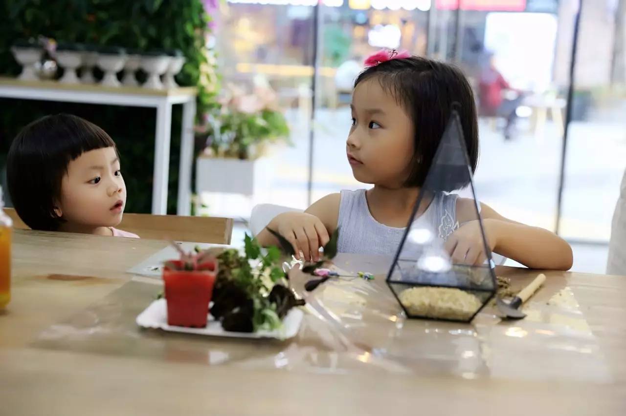 放假了，孩子真的没人带