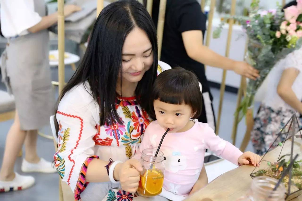 放假了，孩子真的没人带