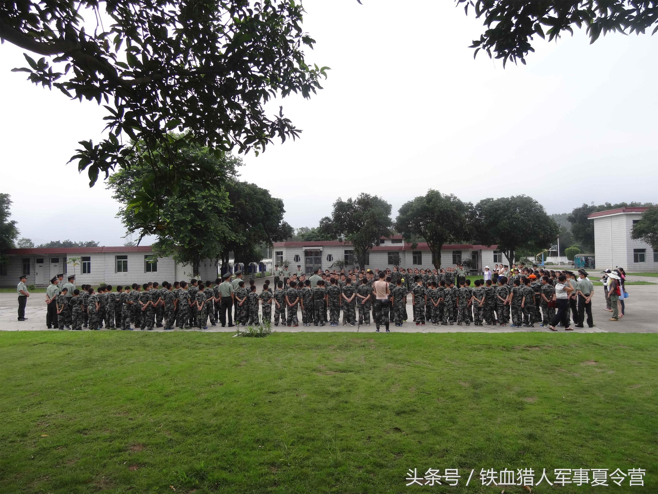 长沙猎人军事夏令营,长沙中小学生军事夏令营培训