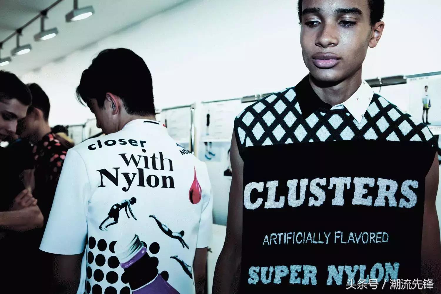 潮牌vetements夹克,潮牌vetements满印白