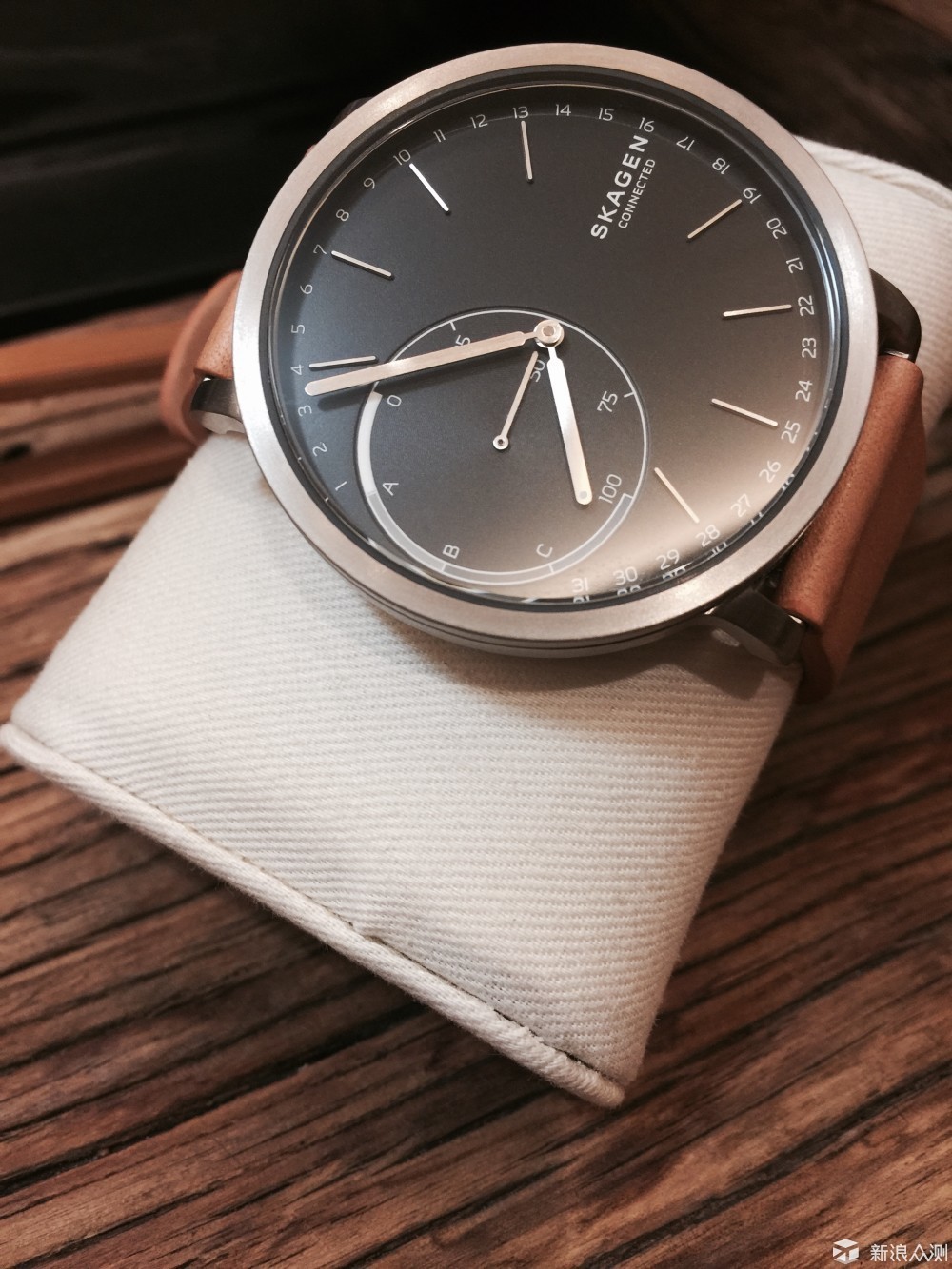 顶级腕表细节评测,skagen自动机械手表怎么样