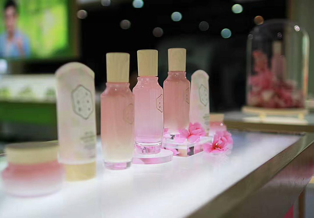 百雀羚集团公司文化,百雀羚集团