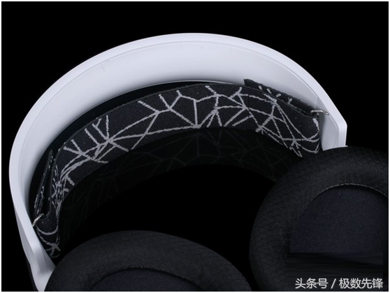 推荐一款佩戴舒适的游戏耳机,游戏兼日常的耳机推荐