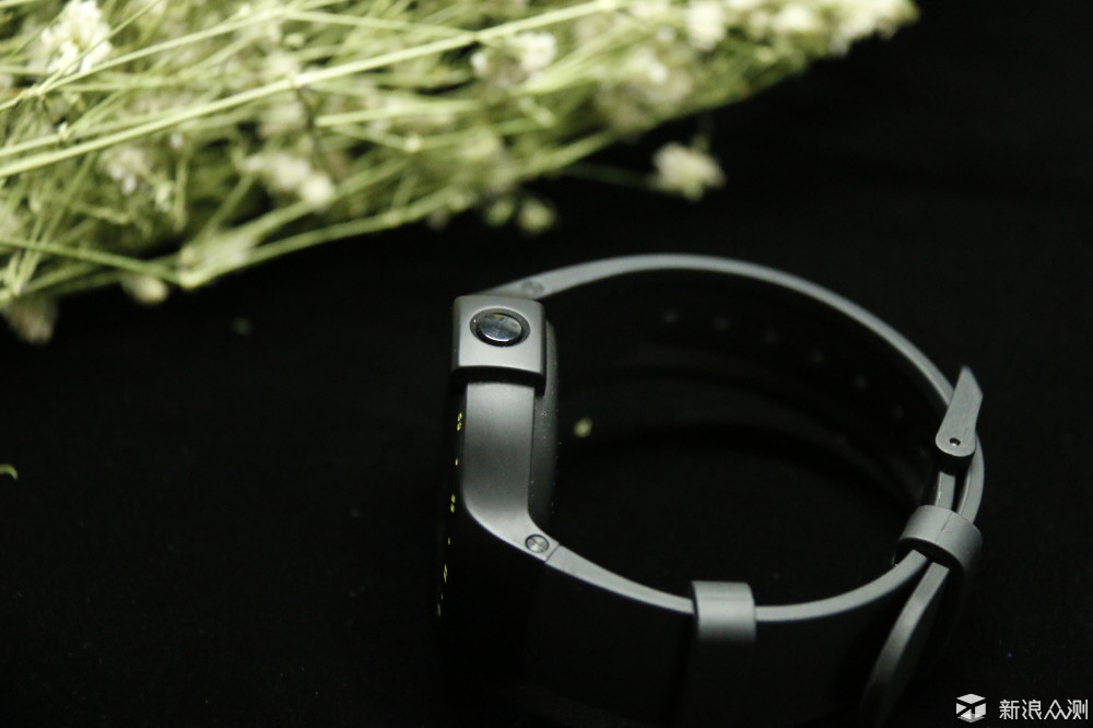 功能丰富全面，运动诚意不足ticwatchs试用体验