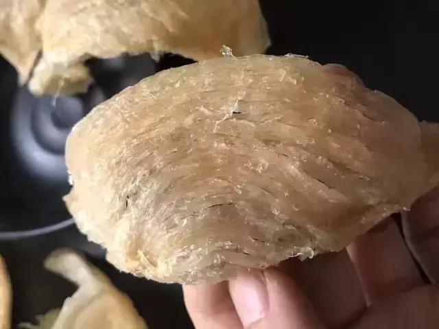 燕窝是哪种金丝燕的巢,金丝燕窝有什么成分