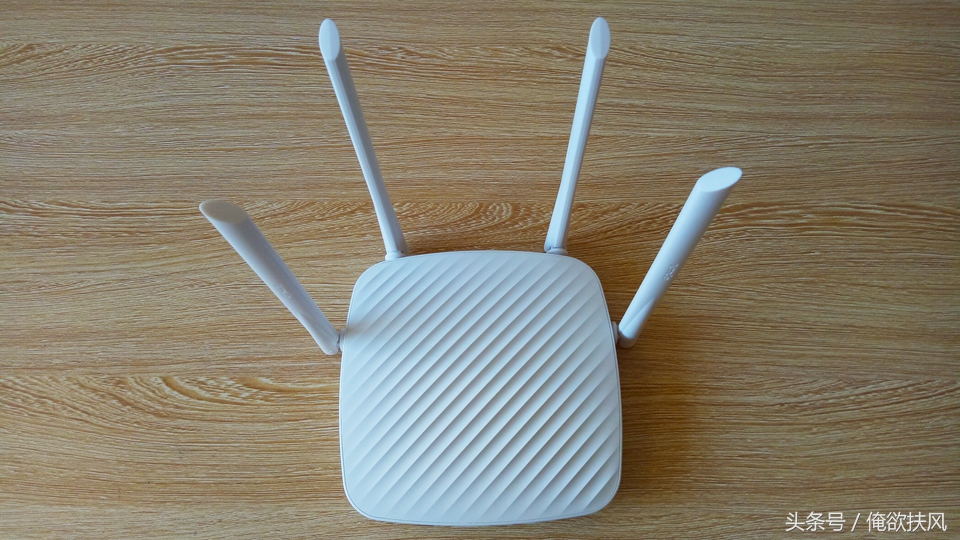 腾达ac9千兆版路由器评测,腾达f9路由器穿墙怎么样