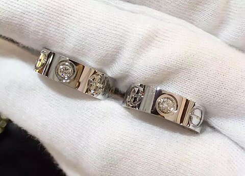 卡地亚全系列大全,卡地亚戒指love系列真假