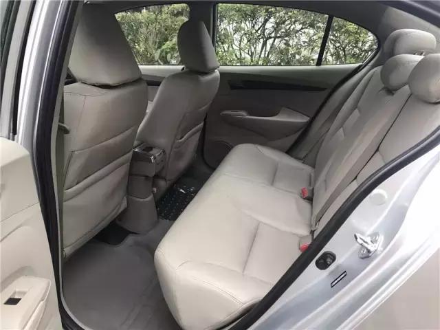 中山本田锋范经典,本田锋范颜值高