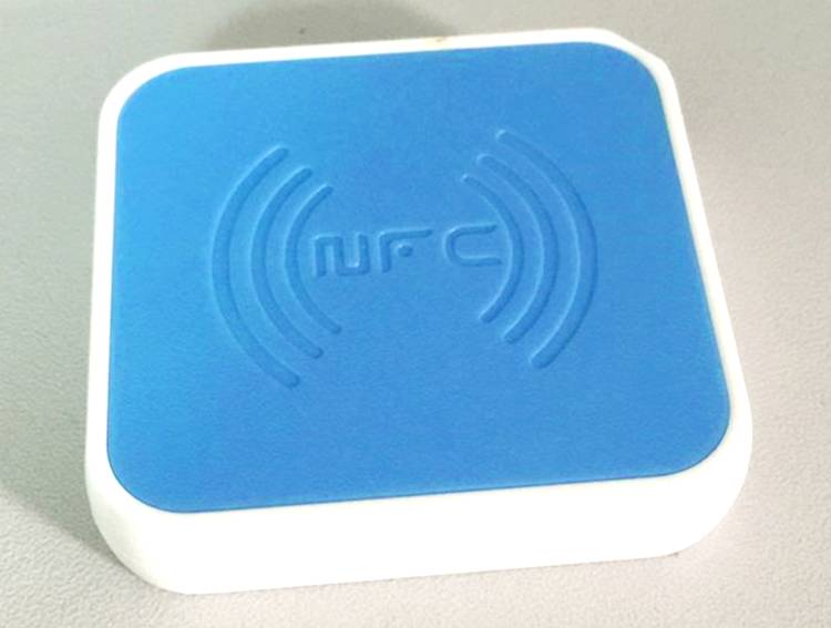 新品来袭！小而美校车考勤设备——蓝牙读卡器S1