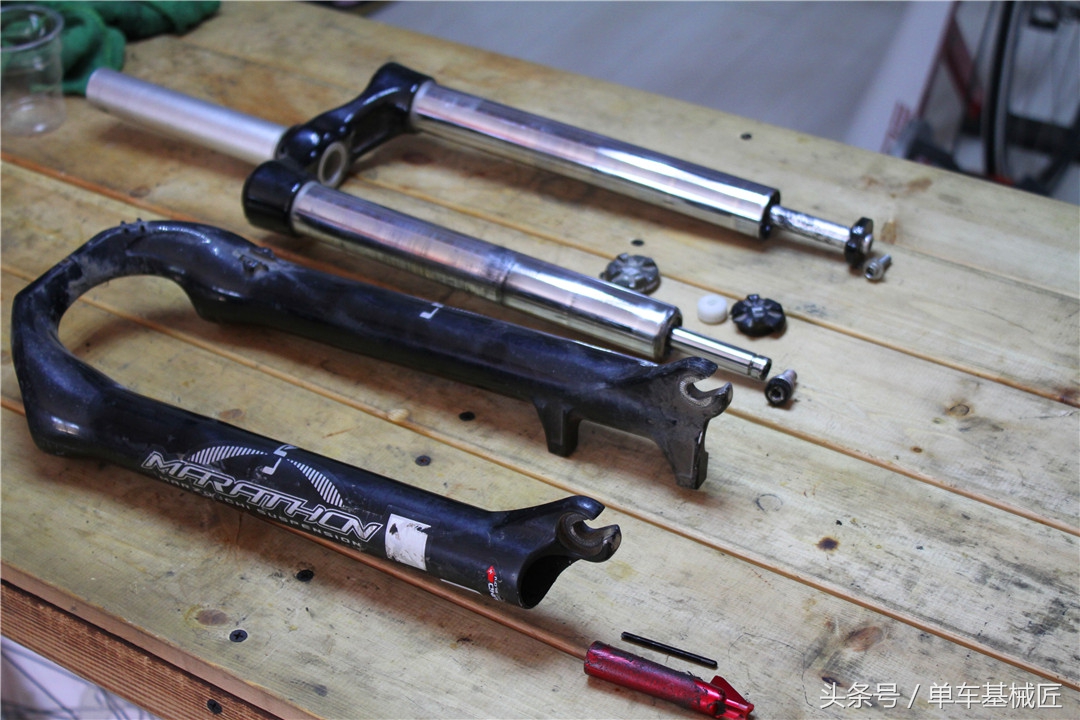 再见Marzocchi马祖奇——某年莫月末日某型号的气叉保养