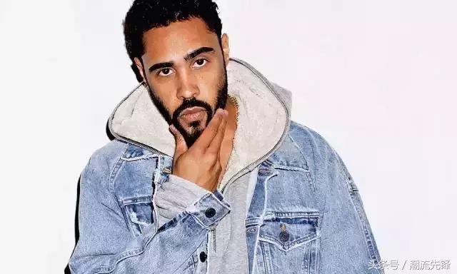 潮牌vetements夹克,潮牌vetements满印白