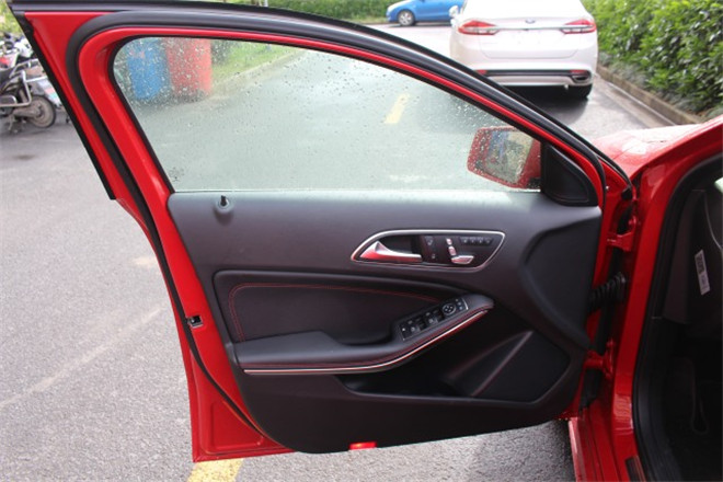 买奔驰被嘲笑后续,买奔驰a级被嘲笑