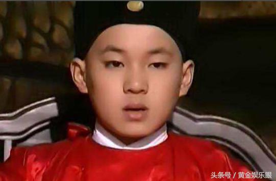 十二岁出道成名,17岁出道22岁一剧走红