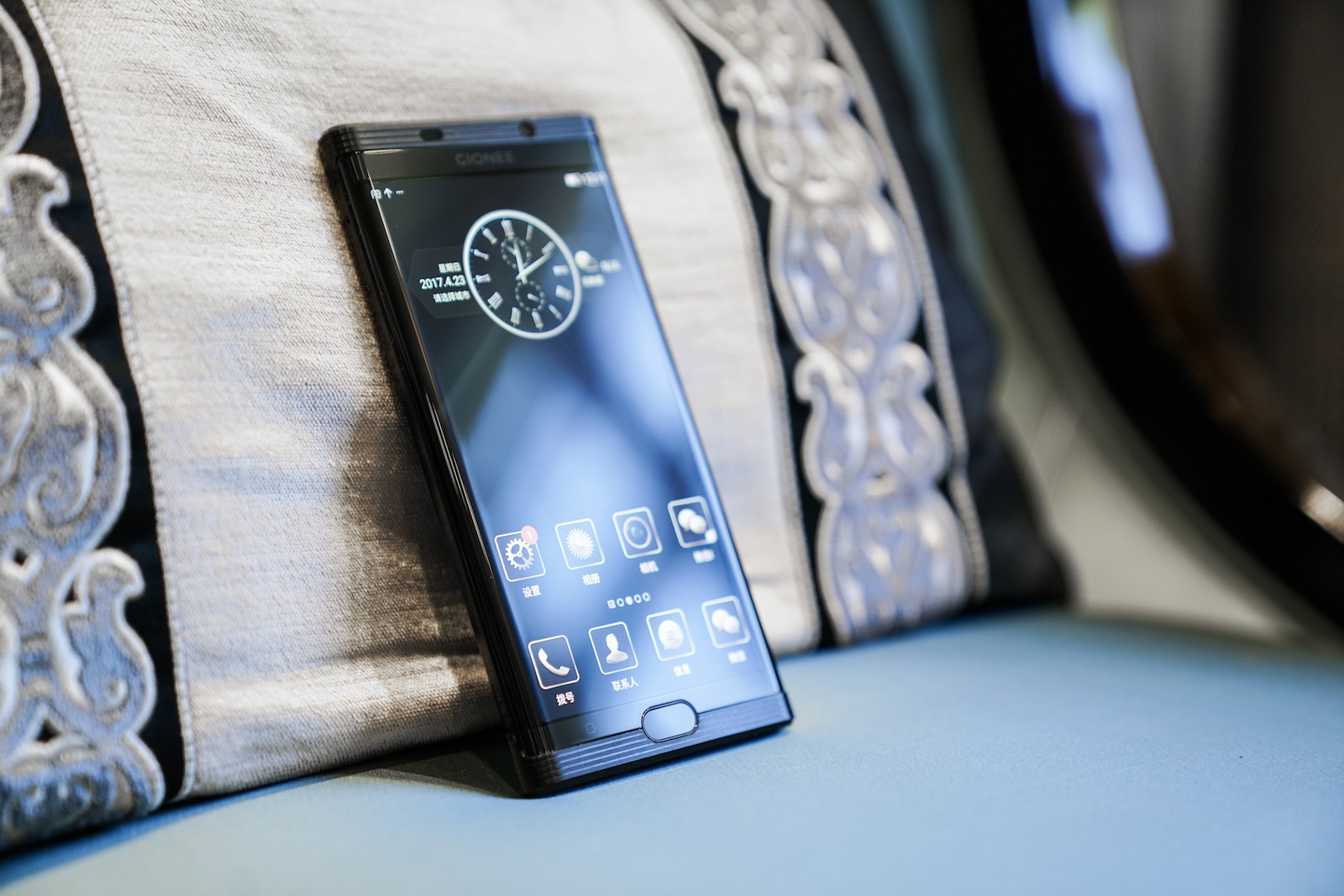 金立m2017现在的价格,金立m2017卖多少钱