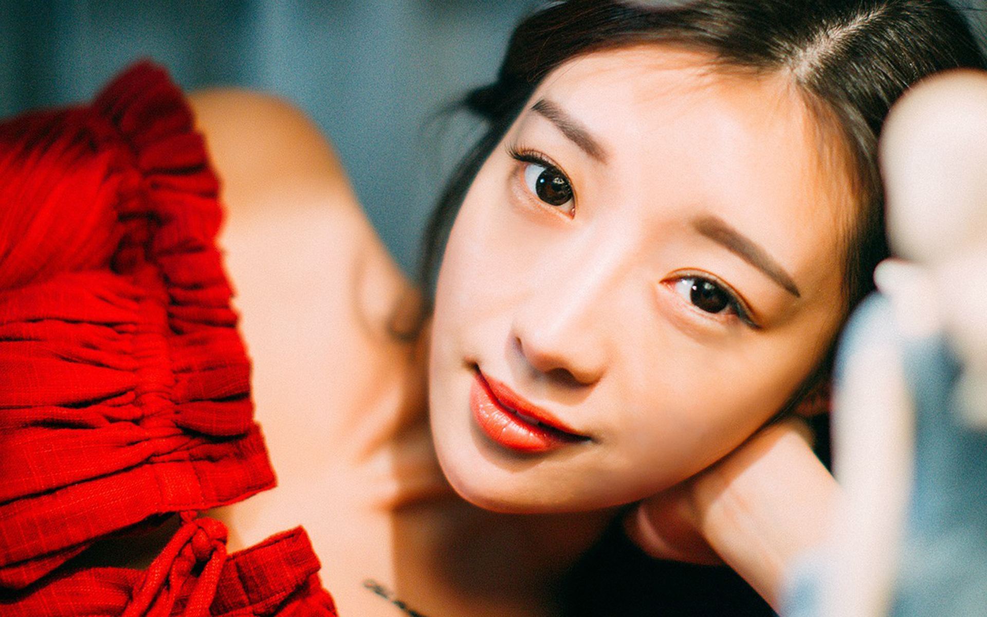 女人的这三种心理暗示，谁读懂了，谁就走进了女人的心