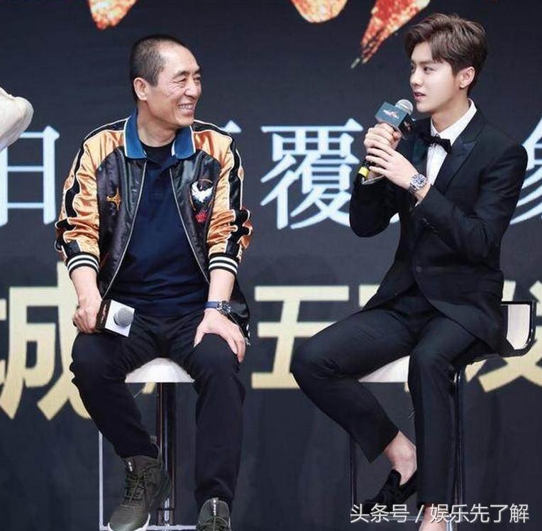 鹿晗到底有多热爱足球,鹿晗特别喜欢踢足球