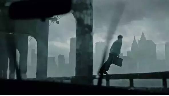 恐惧噬骨！榨干人油当解药，只为延长寿命等女儿长大后*亲近**繁殖