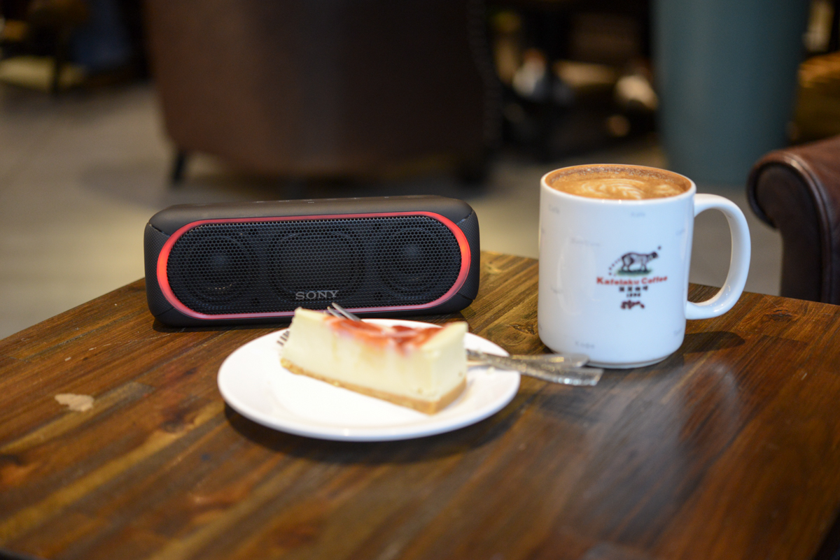 索尼音响srs-xb30,看得见声音的音响