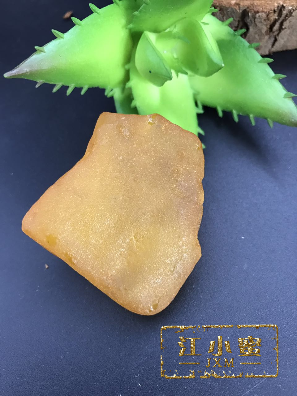 蜜蜡原石,你想知道的都在这里