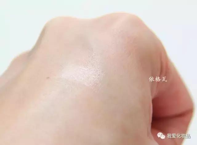 护唇养唇去死皮打底,护唇养唇去死皮唇霜