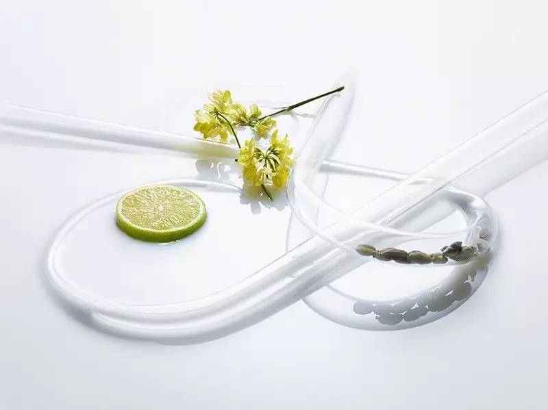 帖红妆·香水|夏天到,你需要的是品位而不是“人”味