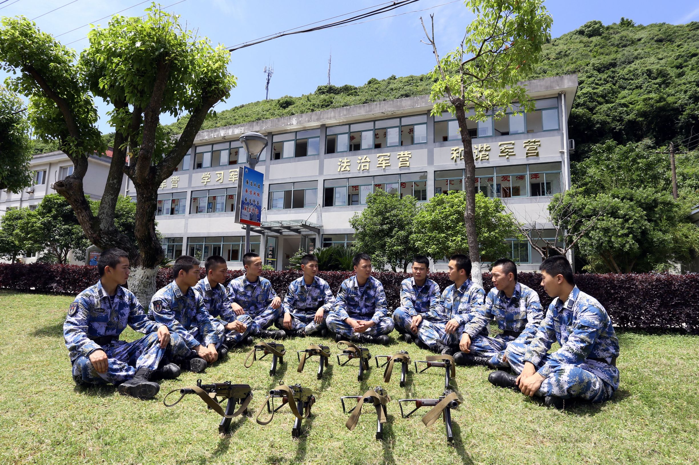 去看看，那些自带“光环”的兵咋样了