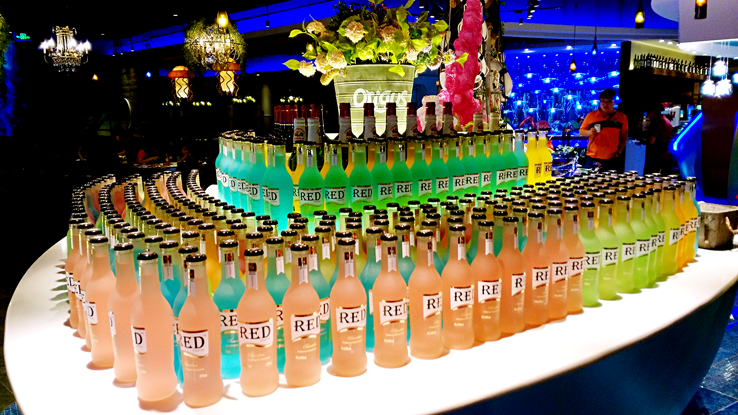 东坝好伦哥新航母店位置,好伦哥自助餐航母店东坝