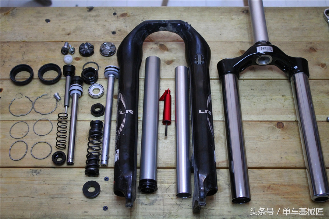 再见Marzocchi马祖奇——某年莫月末日某型号的气叉保养