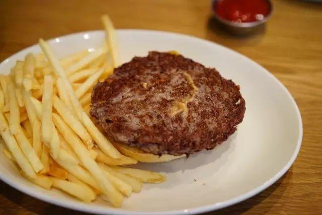 比尔·盖茨和李嘉诚投资了这个汉堡,满满的牛排味吃了却不会胖!