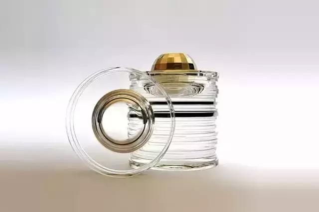 男人必须知道的女性化妆品,男人永远不懂化妆品价格