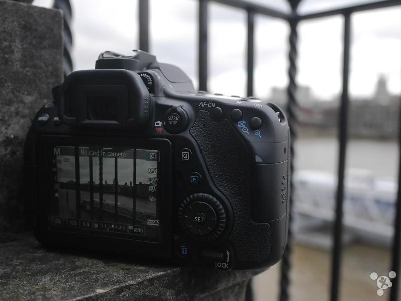 视频狂热者的最爱佳能EOS80D上手试玩