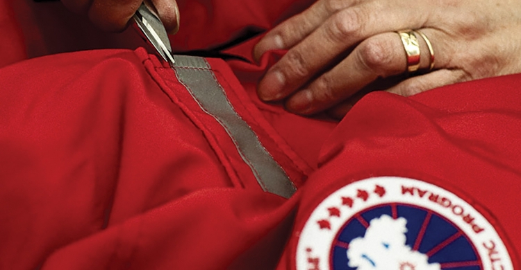 极度寒冷穿什么,极度寒冷羽绒服怎么样