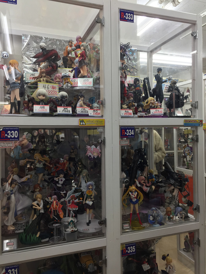 日本的冬天依旧色彩绚烂,冬季日本的冰雪阳光