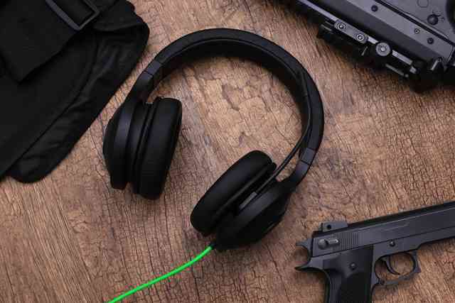 雷蛇耳机北海巨妖萌猫版无线黑色,雷蛇razer北海巨妖耳机头戴式7.1