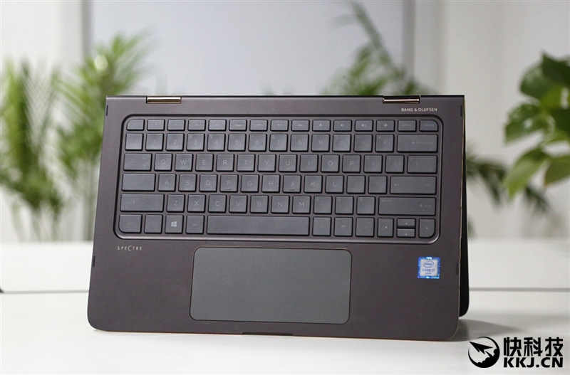 惠普全能本测评,惠普变形本优缺点