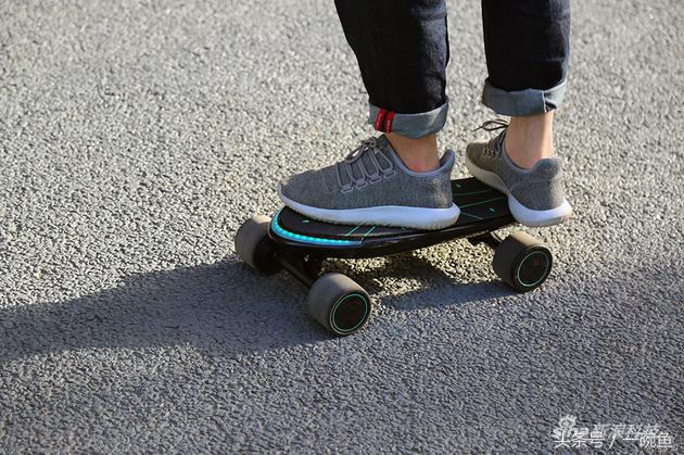 极客丨谷歌地图十周岁!PS3游戏机宣布停产!网络安全法新规